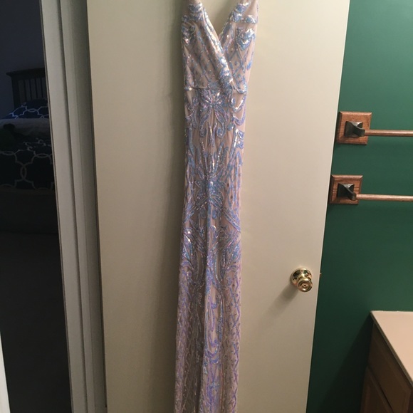 Dresses & Skirts - Long Mermaid Style Prom Dress
